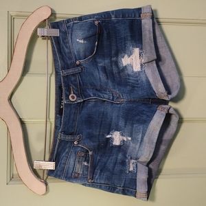 Wax Jean size small cuffed jean shorts